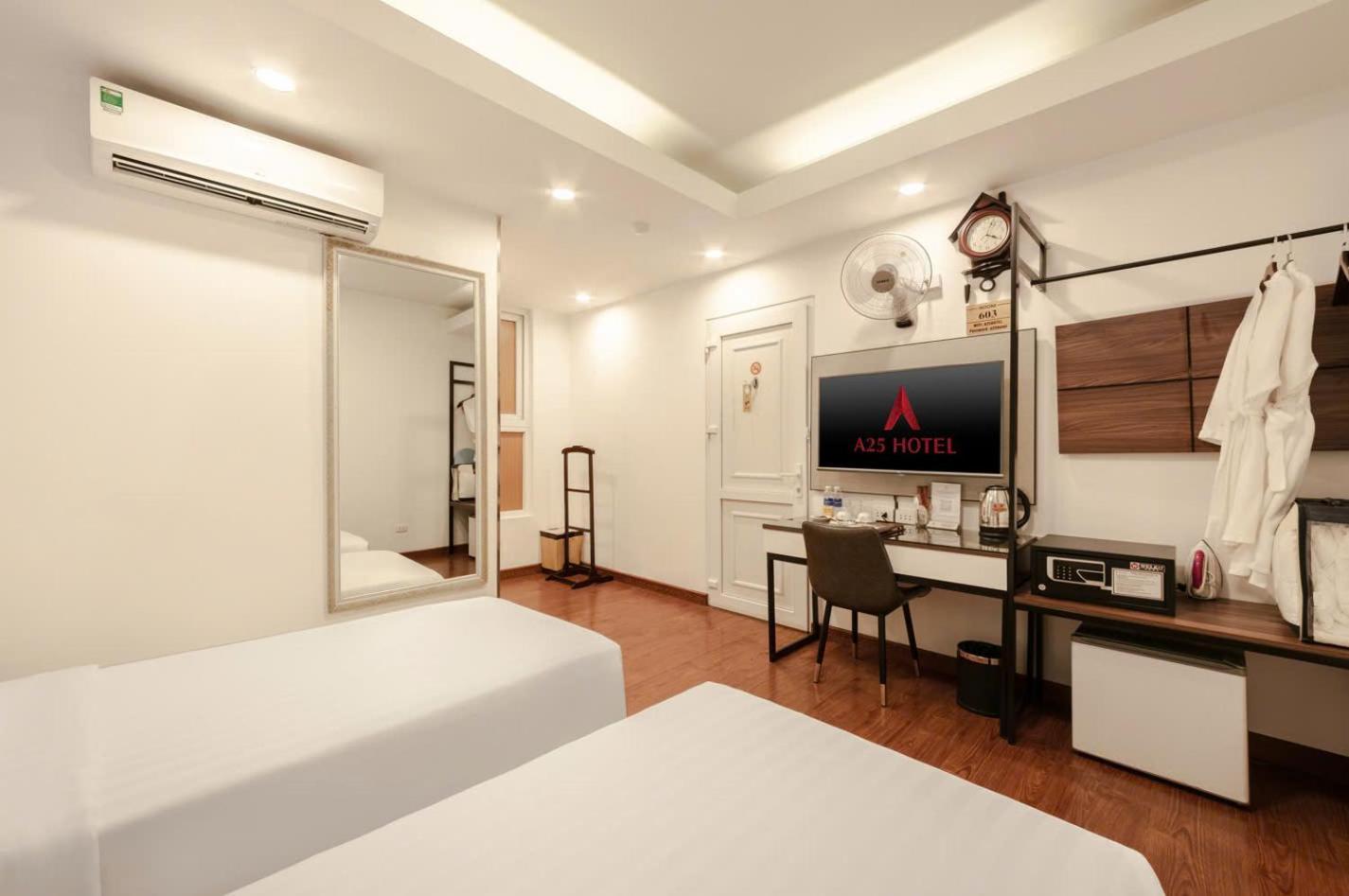 A25 Hotel - 46 Châu Long Hanoi Exterior foto